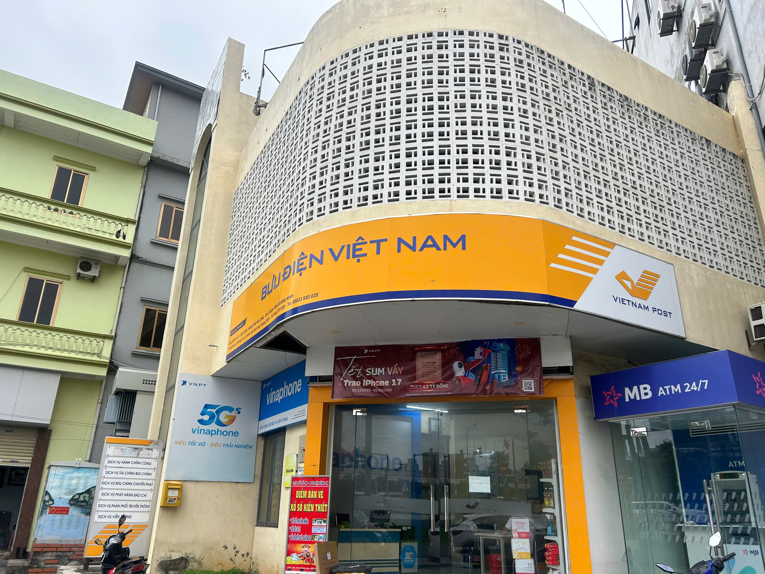 Bưu điện phường Hà Tu