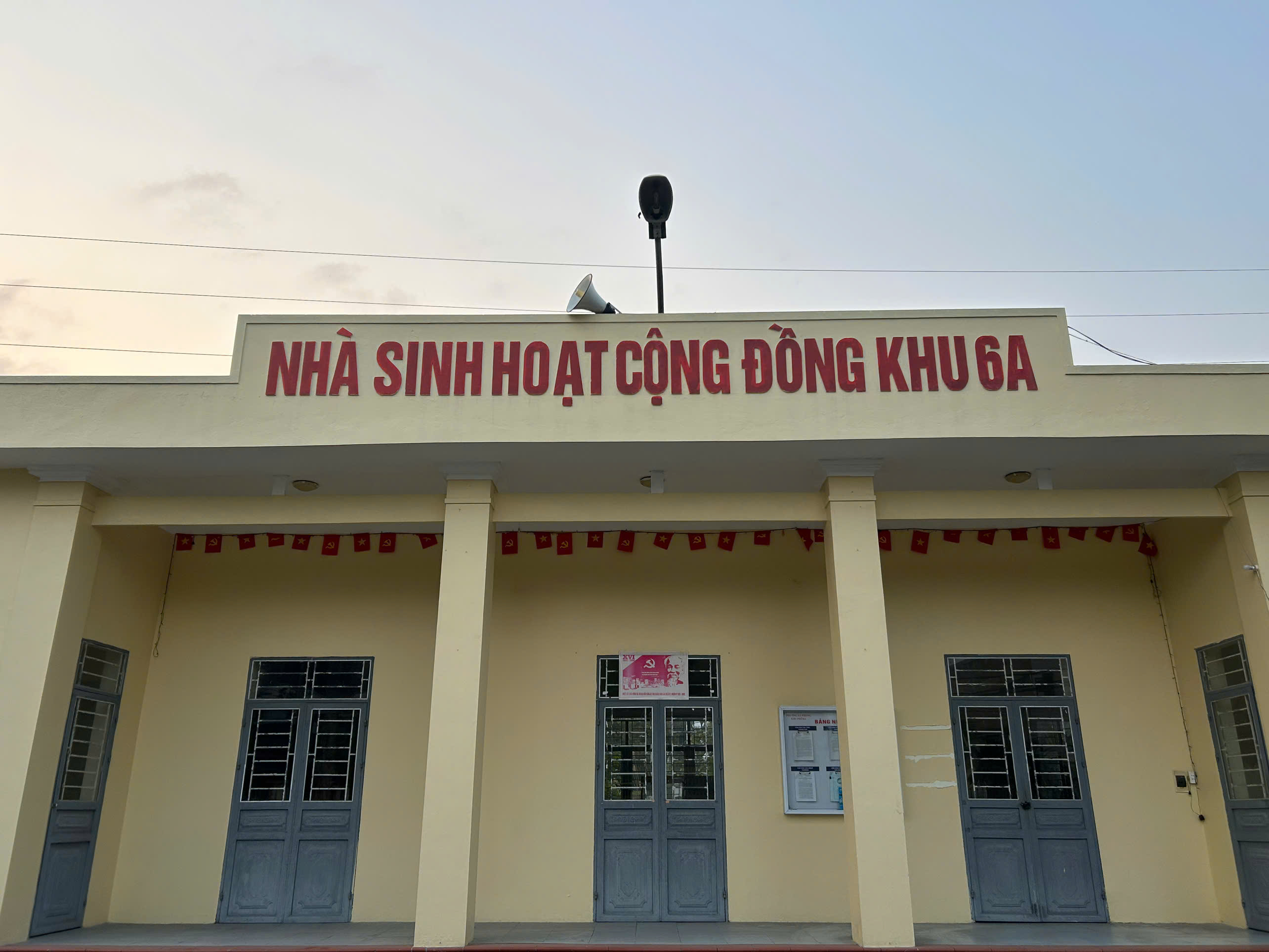 Nhà văn hóa khu Hà Phong 6A