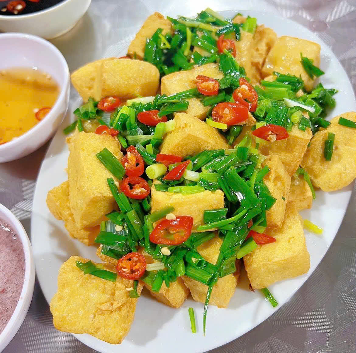 Quán bia Cây Bàng, phường Hà Tu