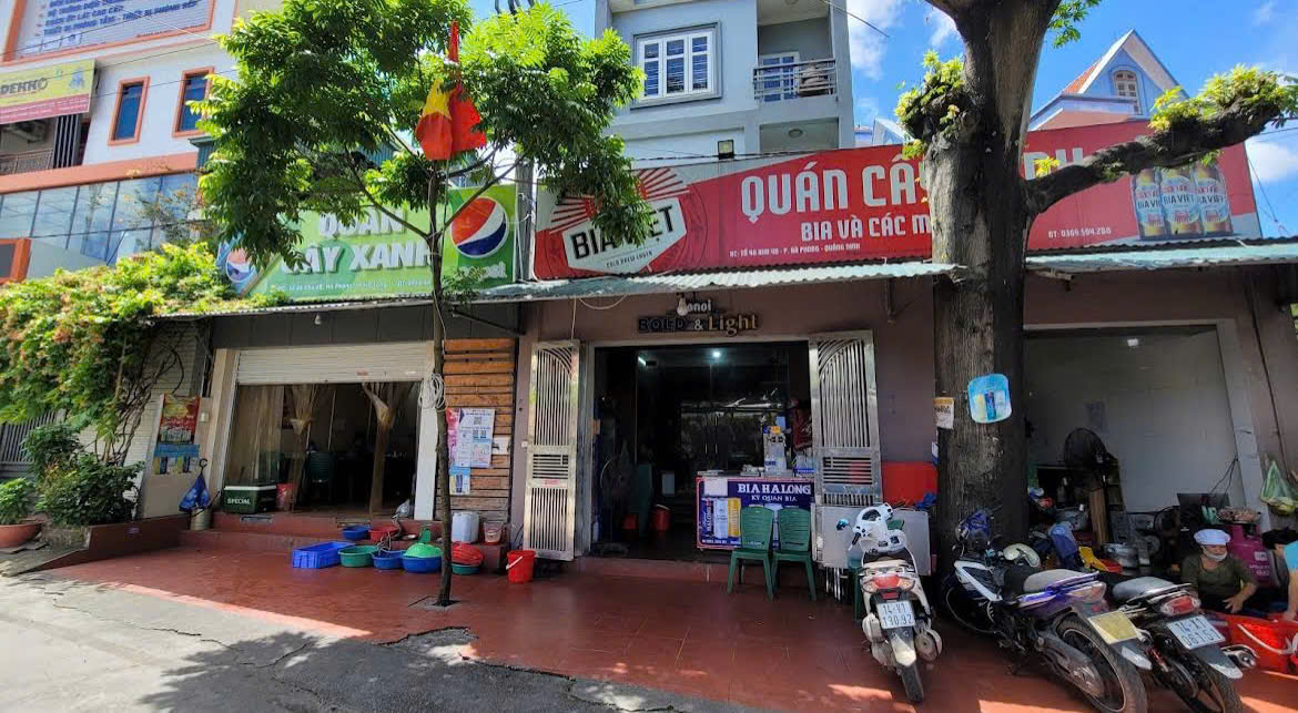 Quán bia Cây Xanh, phường Hà Tu