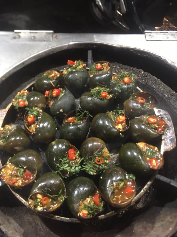 Quán bia Ruốc Công Tráng, phường Hà Tu