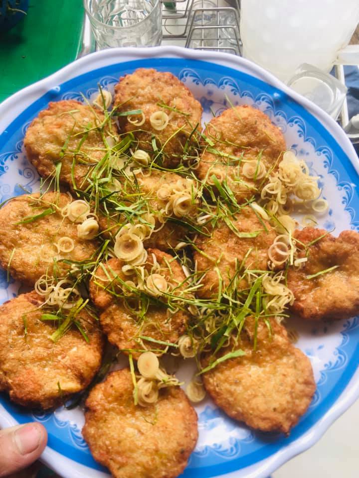 Quán bia Ruốc Công Tráng, phường Hà Tu