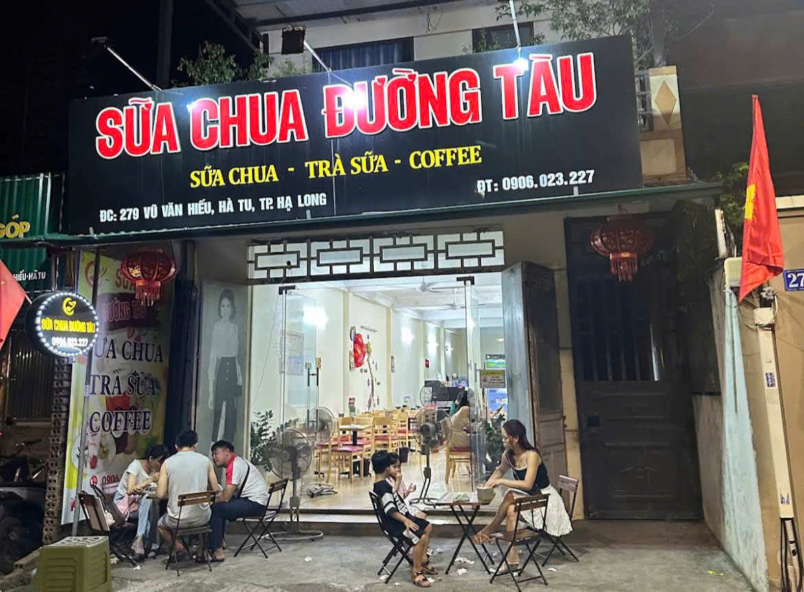 Sữa chua đường tàu, phường Hà Tu