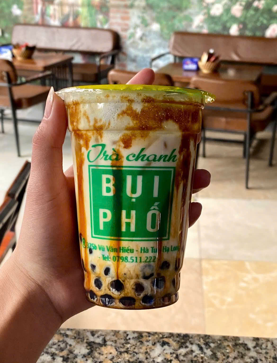 Trà chanh Bụi phố, phường Hà Tu