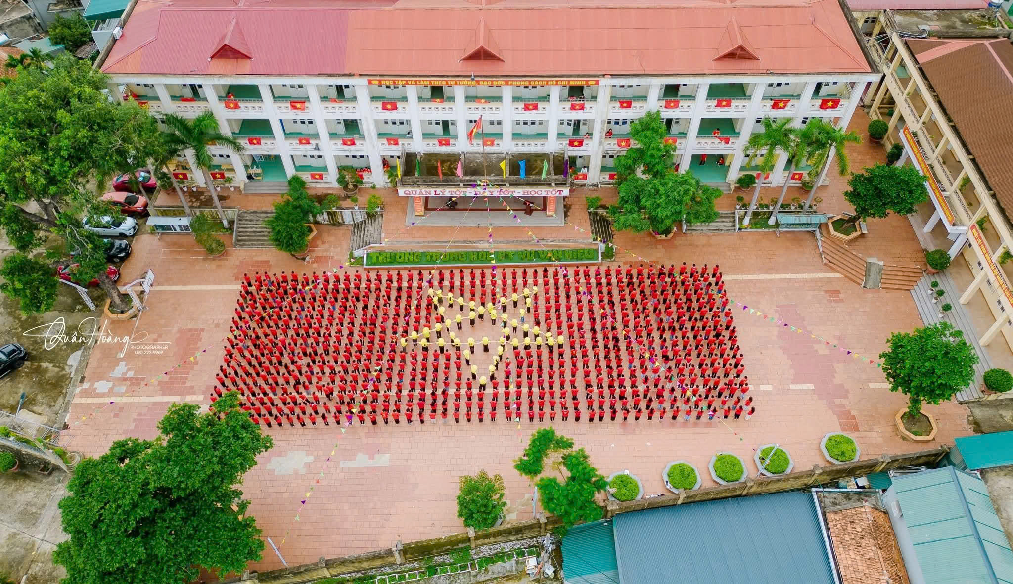 Trường THPT Vũ Văn Hiếu, phường Hà Tu