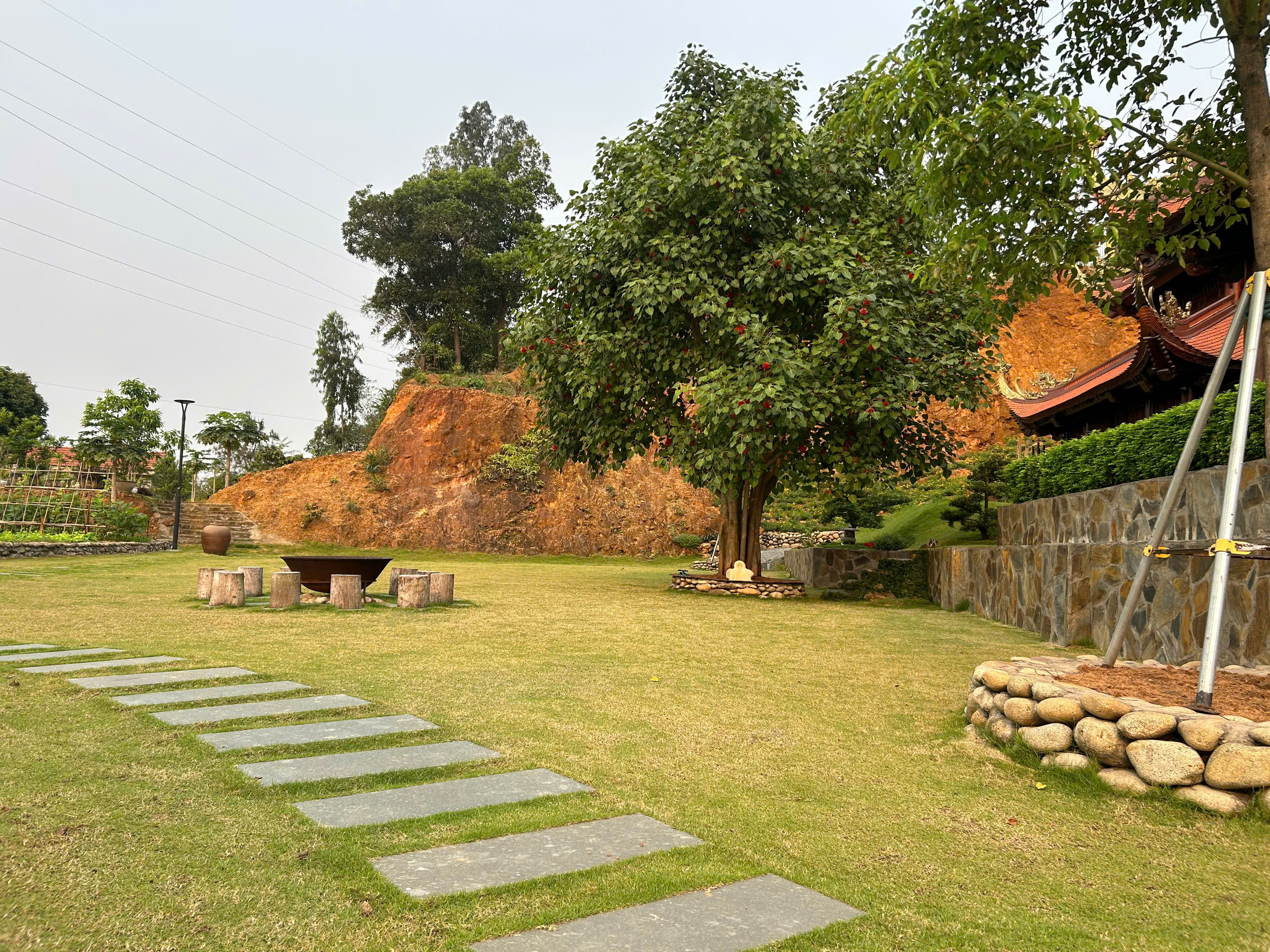 Chùa Quang Nghiêm, phường Hà Tu