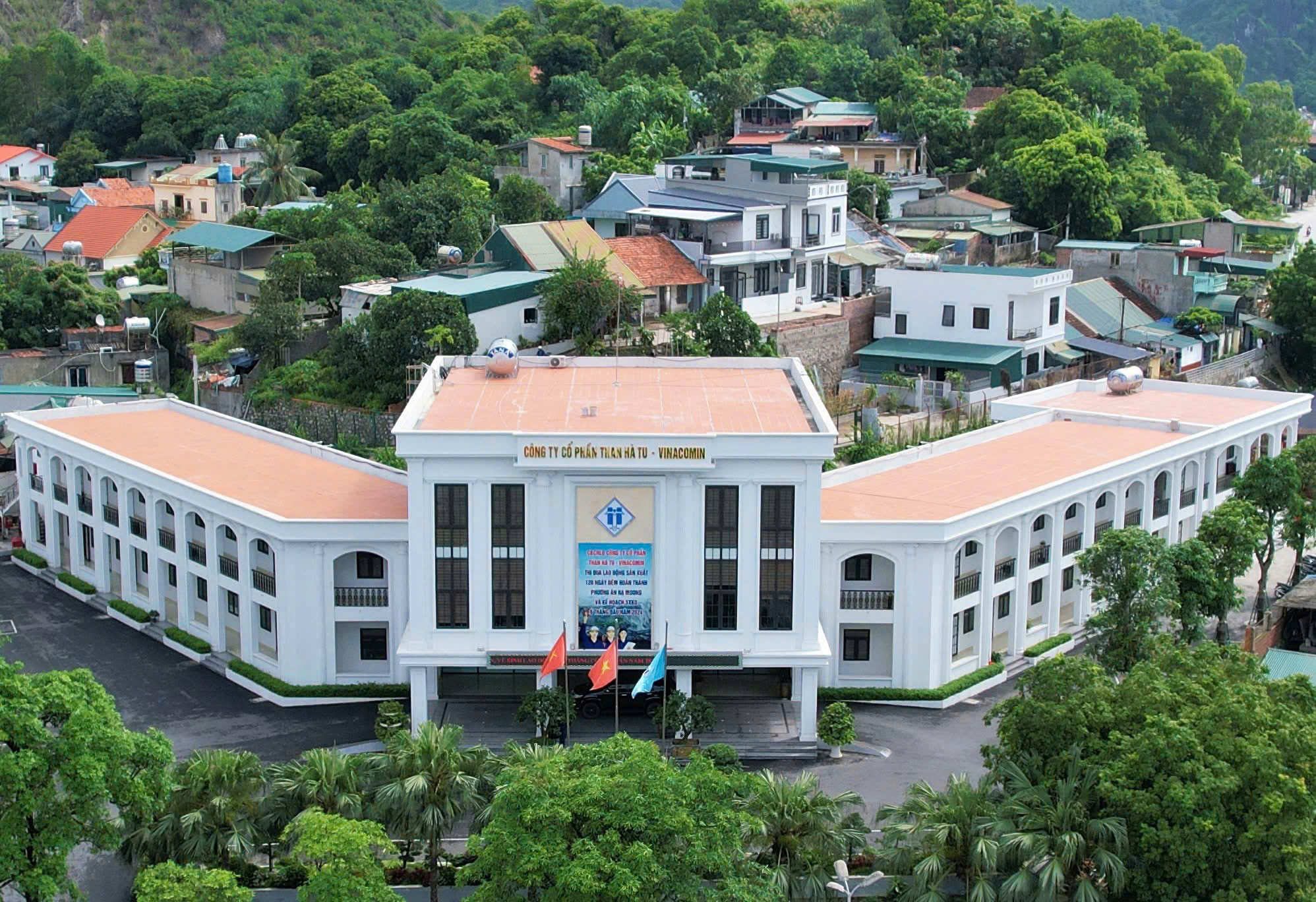 Công ty cổ phần than Hà Tu Vinacomin