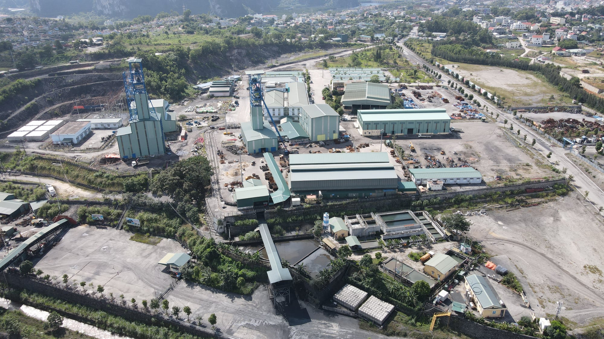 Khai trường Công ty cổ phần than Núi Béo Vinacomin
